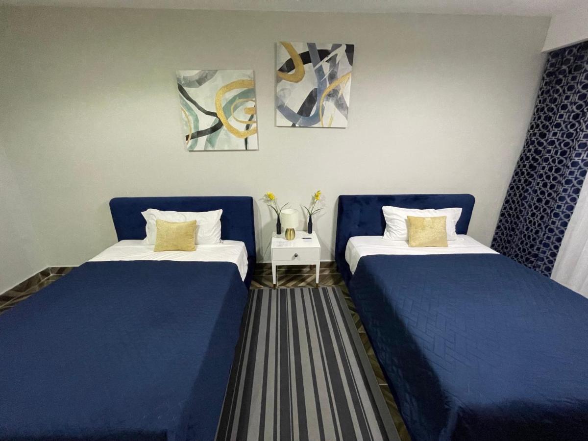 Hotel Monarca Higuey Exterior photo