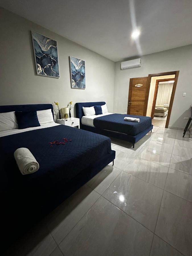 Hotel Monarca Higuey Exterior photo
