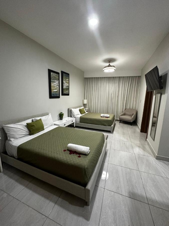 Hotel Monarca Higuey Exterior photo
